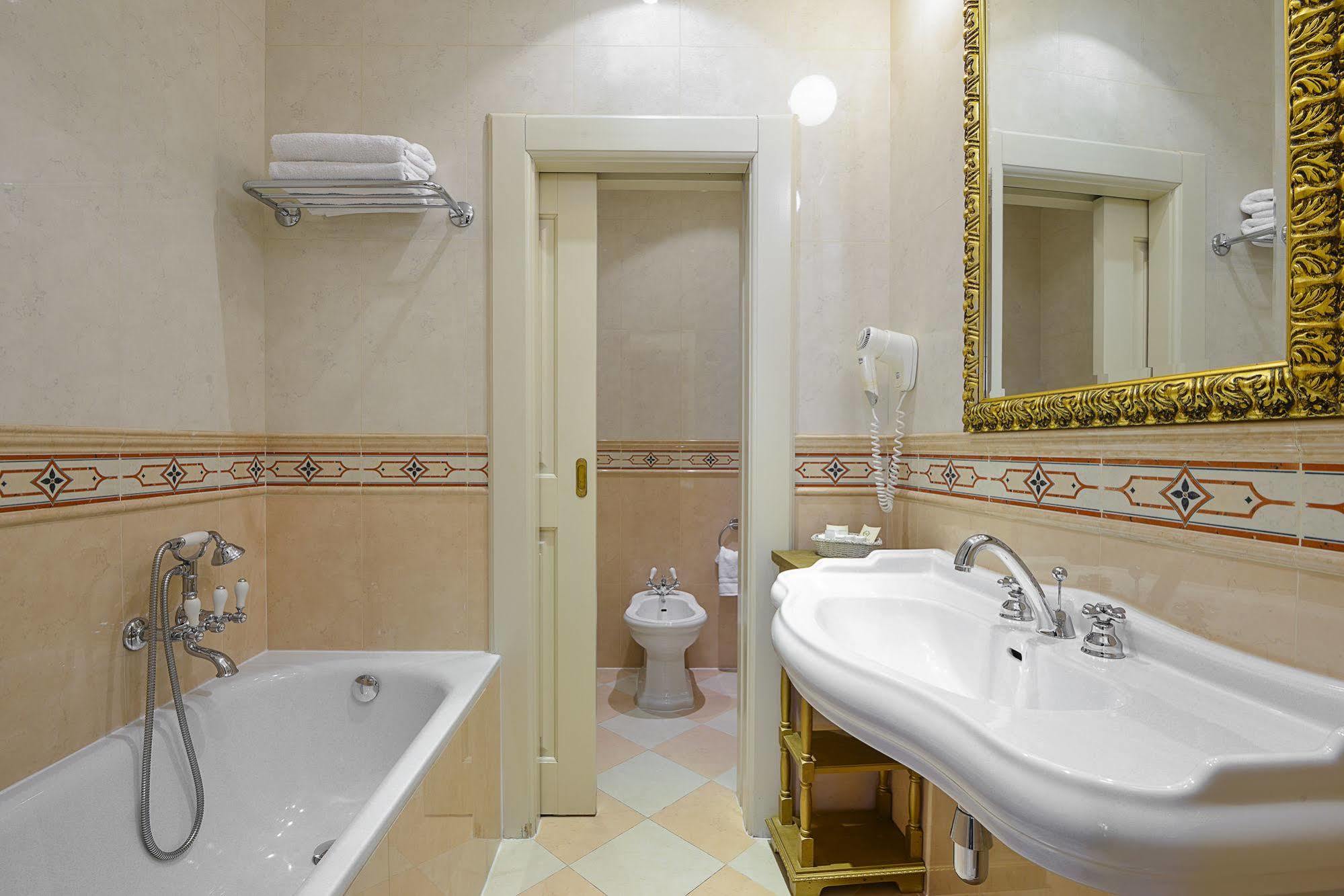 Hotel Residence Bijou De Прага Экстерьер фото
